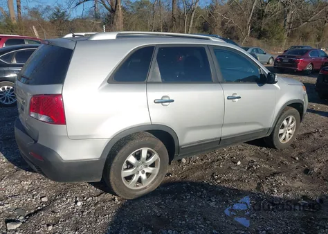 2013 Kia Sorento Lx из США, поврежденный, VIN 5XYKT3A68DG379902